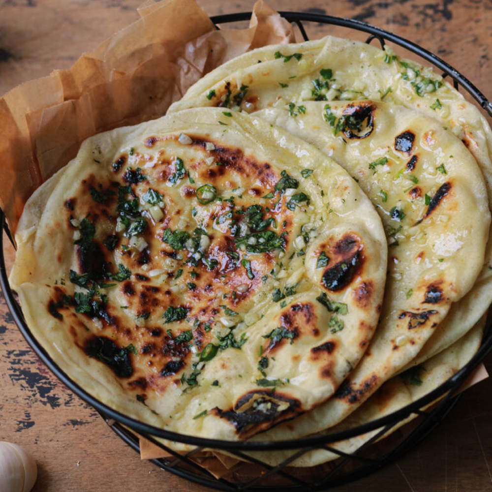 Garlic naan